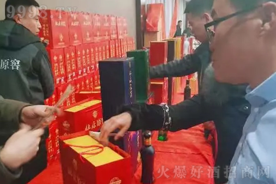 \(yn)ǙC(j)ײŬЈ_أſԭһֱ·