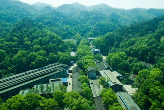 { ̙C(j)op | RϾƷ\㹲ɶǣ_(chung)δ