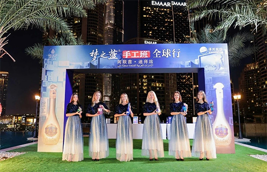 ӹɷݣw{(ln)ɫ(mng)Ƅ(dng)Ї(gu)׾