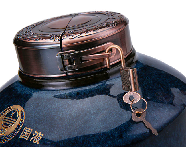 瀑臺(tái)茅臺(tái)鎮(zhèn)原漿封壇酒5斤裝53°2500ml濃香型白酒