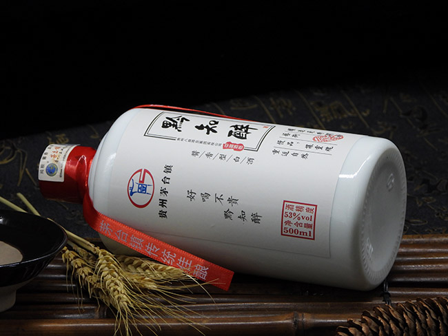 黔知醉酒53°500ml光瓶醬香型白酒