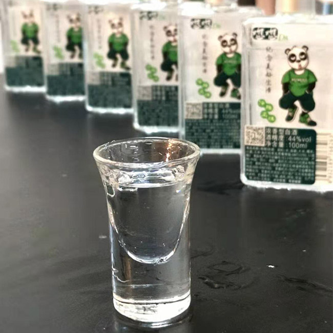 唿唿D8短視頻小酒44°100ml濃香型白酒