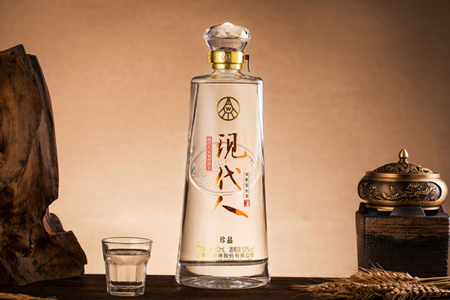 宜賓五糧液股份有限公司出品現(xiàn)代人酒珍品42°52°500ml濃香型白酒