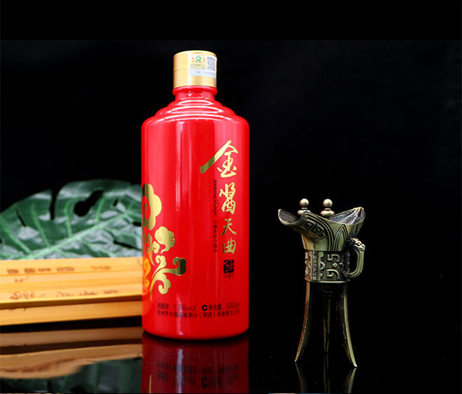 金醬天曲酒紅醬香型