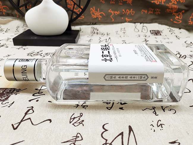 永豐牌北京二鍋頭酒至圣白標(biāo) 清香型白酒【42° 500ml】