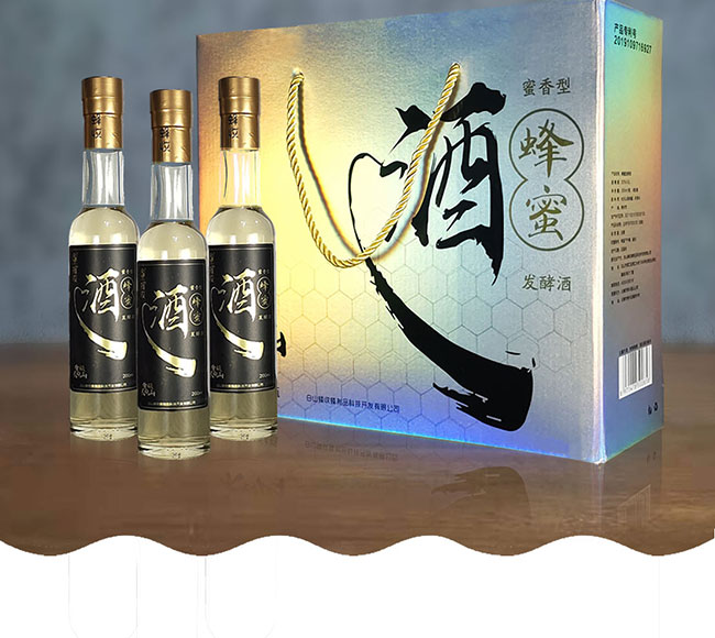 蜂收長(zhǎng)白山原漿蜂蜜酒【52° 200ml】