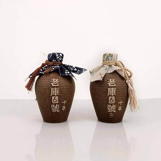 古鎮(zhèn)里四川老基酒勞苦6號十 濃香型白酒【42° 500ml】