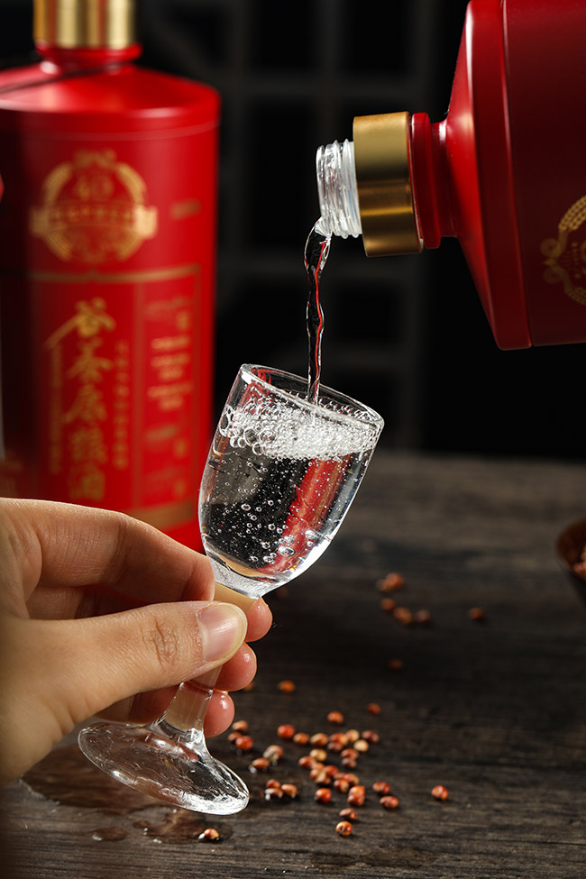 谷養(yǎng)康糧酒紅窖齡