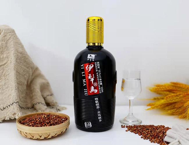伊犁馬酒