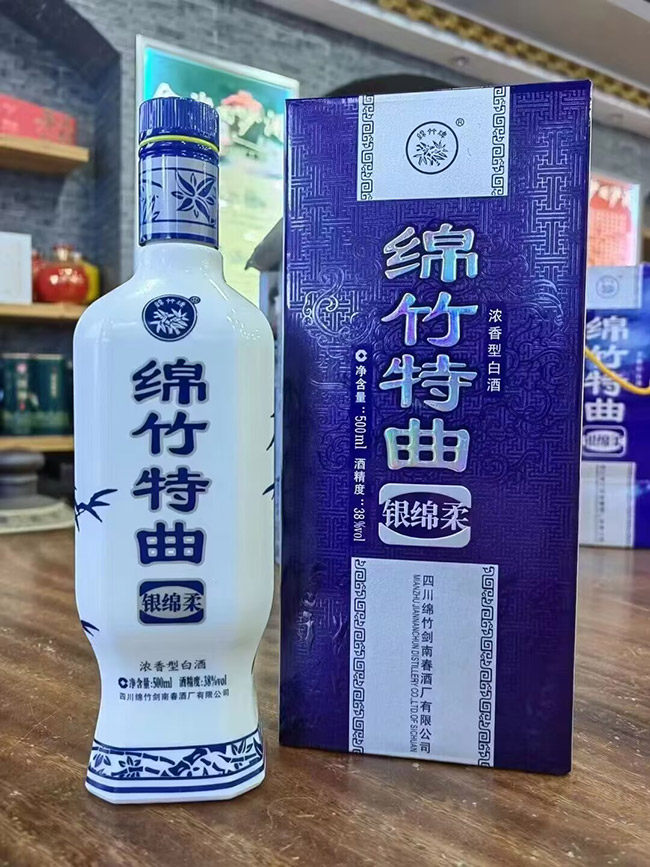 綿竹特曲酒濃香型酒【52度500ml】