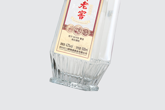 四川老窖濃香型酒【42度500ml】